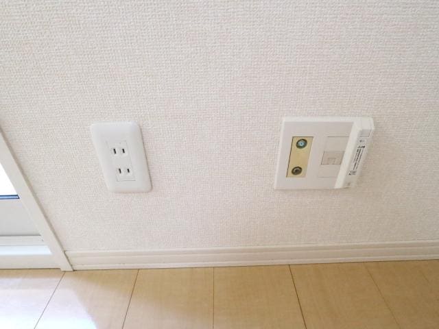  静岡鉄道静岡清水線/桜橋駅 バス6分川原町下車:停歩4分 1階 築18年