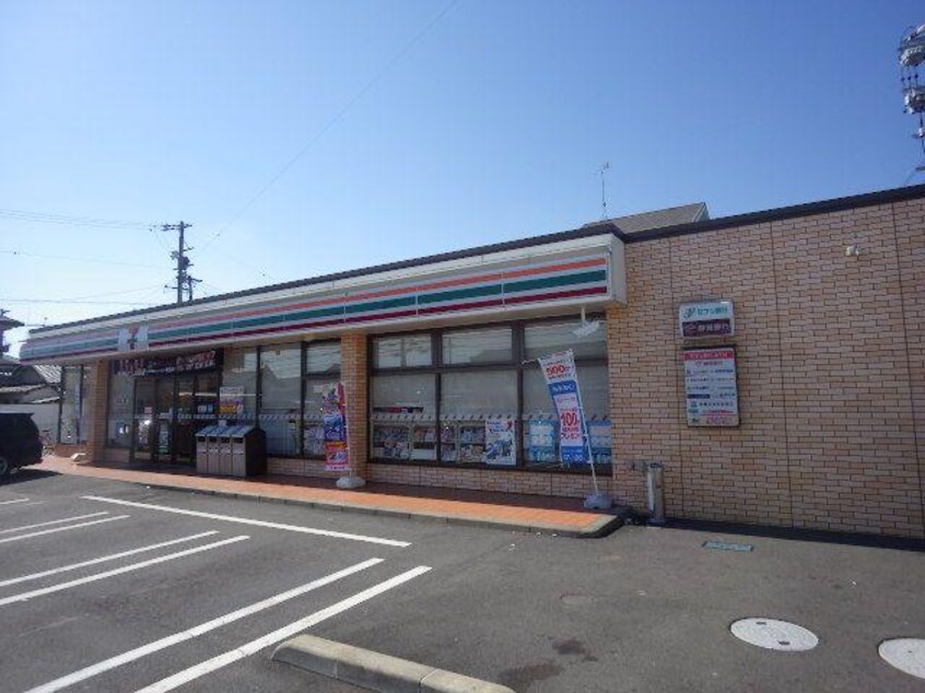 セブンイレブン清水三保店(コンビニ)まで1300m 静岡鉄道静岡清水線/新清水駅 バス23分三保車庫前下車:停歩2分 2階 築36年