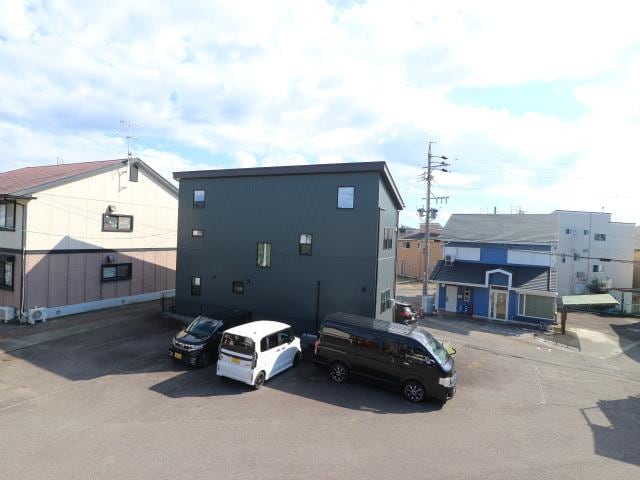  東海道本線/清水駅 バス8分秋吉町下車:停歩3分 2階 築30年