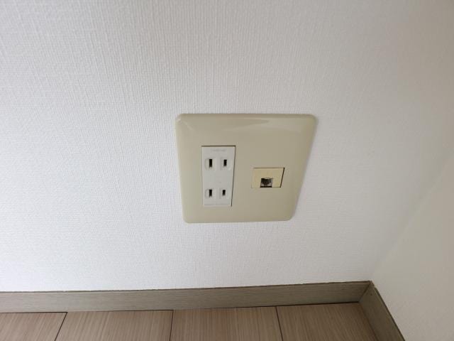  東海道本線/清水駅 バス8分秋吉町下車:停歩3分 2階 築30年