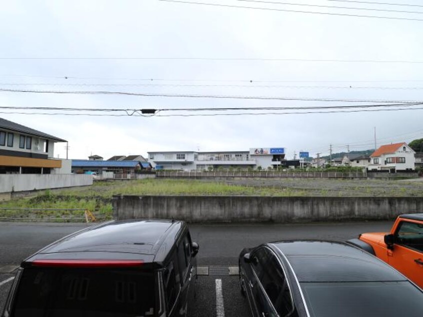  静岡鉄道静岡清水線/狐ケ崎駅 バス6分福祉センター入口下車:停歩1分 1階 築16年