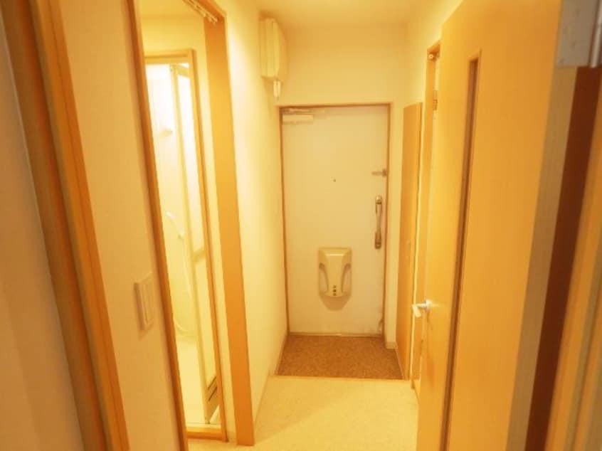  静岡鉄道静岡清水線/新清水駅 バス19分東折戸下車:停歩2分 2階 築17年