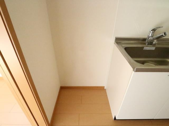 同物件同タイプ 東海道本線/新蒲原駅 バス3分富士見橋下車:停歩19分 1階 築17年