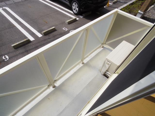  静岡鉄道静岡清水線/狐ケ崎駅 バス5分今泉下車:停歩4分 1階 築16年