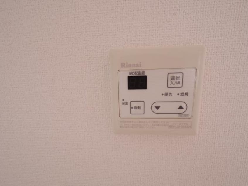  静岡鉄道静岡清水線/狐ケ崎駅 バス5分今泉下車:停歩4分 1階 築16年