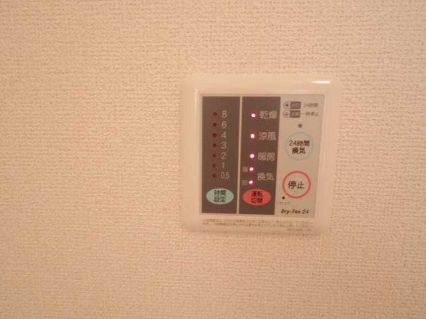  静岡鉄道静岡清水線/狐ケ崎駅 バス5分今泉下車:停歩4分 1階 築16年