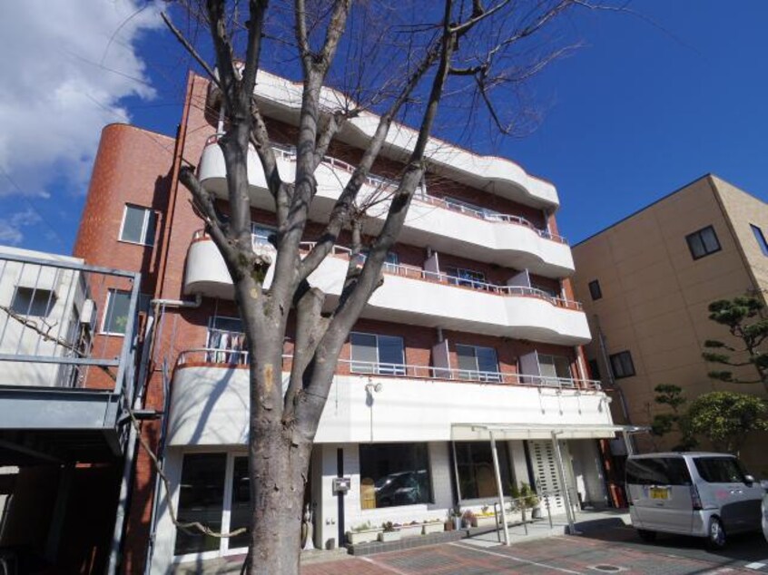  静岡鉄道静岡清水線/狐ケ崎駅 バス10分南矢部下車:停歩3分 2階 築37年