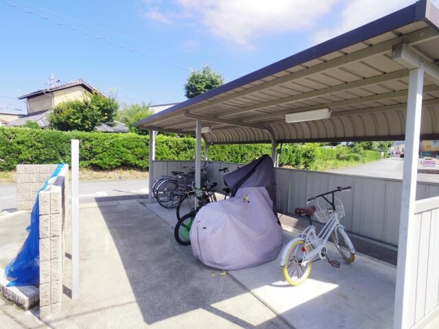  東海道本線/清水駅 バス12分高橋西入口保健センター入口下車:停歩15分 2階 築15年