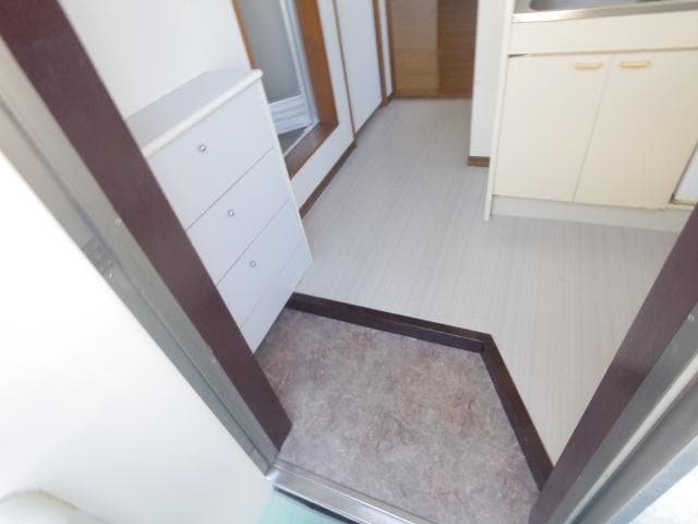  東海道本線/清水駅 バス22分忠霊塔前下車:停歩6分 2階 築31年