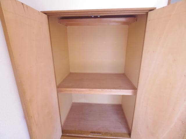  東海道本線/清水駅 バス22分忠霊塔前下車:停歩6分 2階 築31年