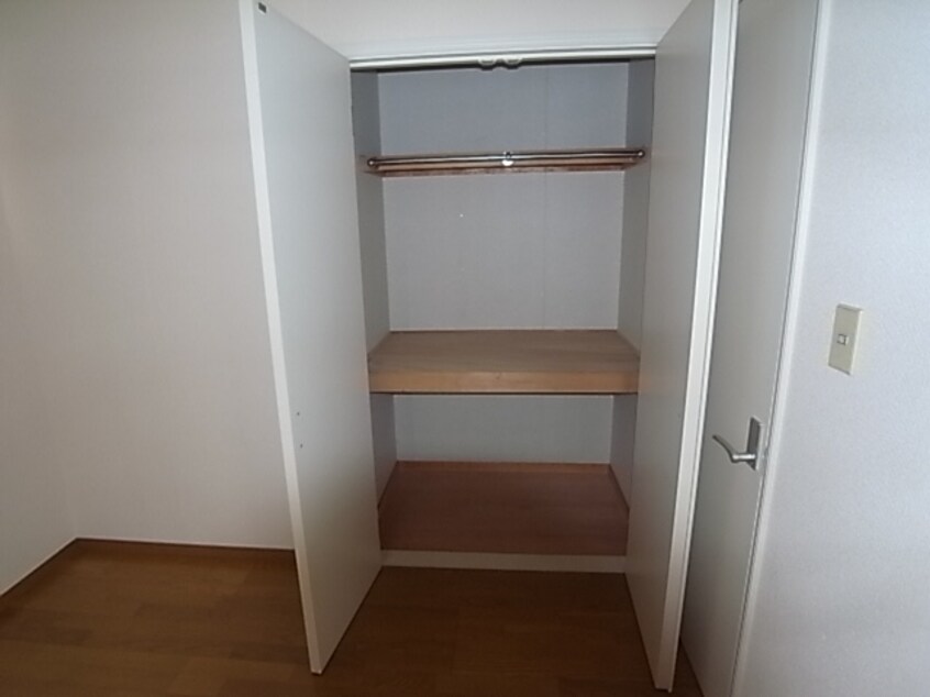  静岡鉄道静岡清水線/新清水駅 バス9分堂林二丁目下車:停歩11分 1階 築32年