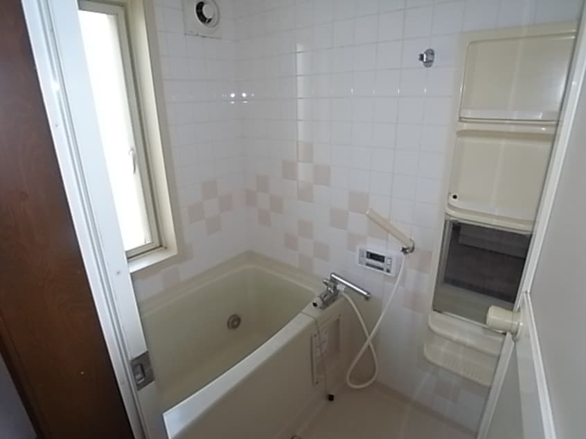  静岡鉄道静岡清水線/新清水駅 バス9分堂林二丁目下車:停歩11分 1階 築32年