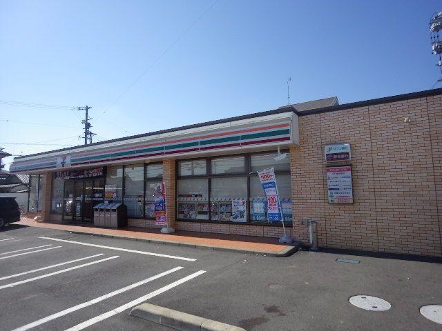 セブンイレブン清水三保店(コンビニ)まで1089m 静岡鉄道静岡清水線/新清水駅 バス23分三保本町下車:停歩6分 2階 築30年