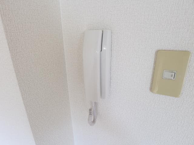  東海道本線/清水駅 バス18分日本平運動公園入口下車:停歩3分 1階 築35年