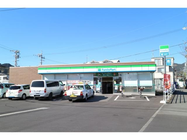 ファミリーマート清水石川店(コンビニ)まで1169m 東海道本線/清水駅 バス17分中央共選場下車:停歩6分 2階 築29年