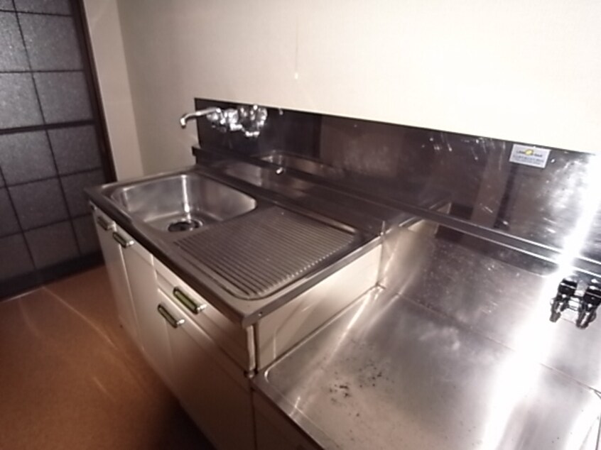  静岡鉄道静岡清水線/桜橋駅 バス15分殿沢下車:停歩3分 2階 築38年