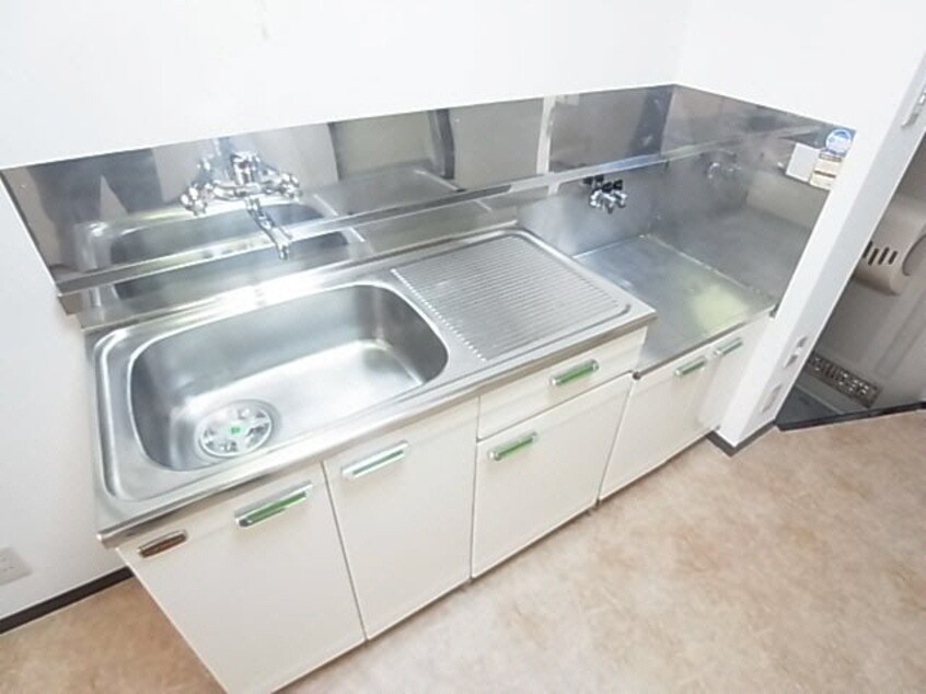 同物件・同タイプ 静岡鉄道静岡清水線/桜橋駅 バス15分殿沢下車:停歩3分 1階 築38年