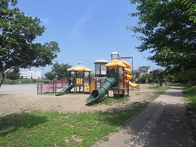 押切北公園(公園)まで731m 東海道本線/清水駅 バス14分石川東名下下車:停歩3分 2階 築14年