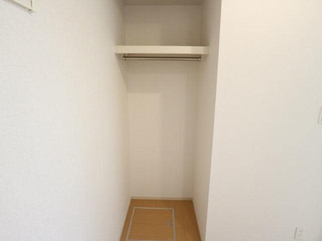  東海道本線/清水駅 バス9分クミアイ化学前下車:停歩15分 1階 築14年