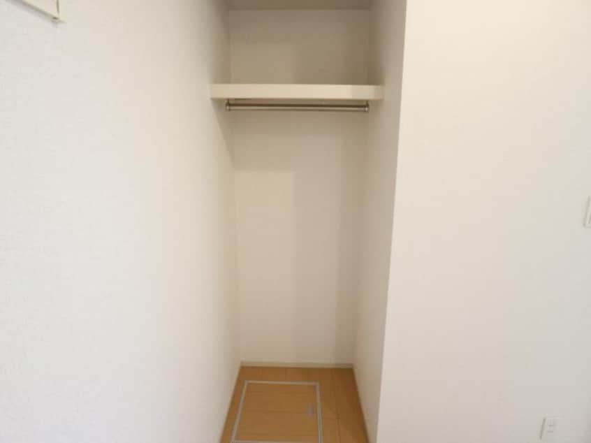  東海道本線/清水駅 バス9分クミアイ化学前下車:停歩15分 1階 築14年