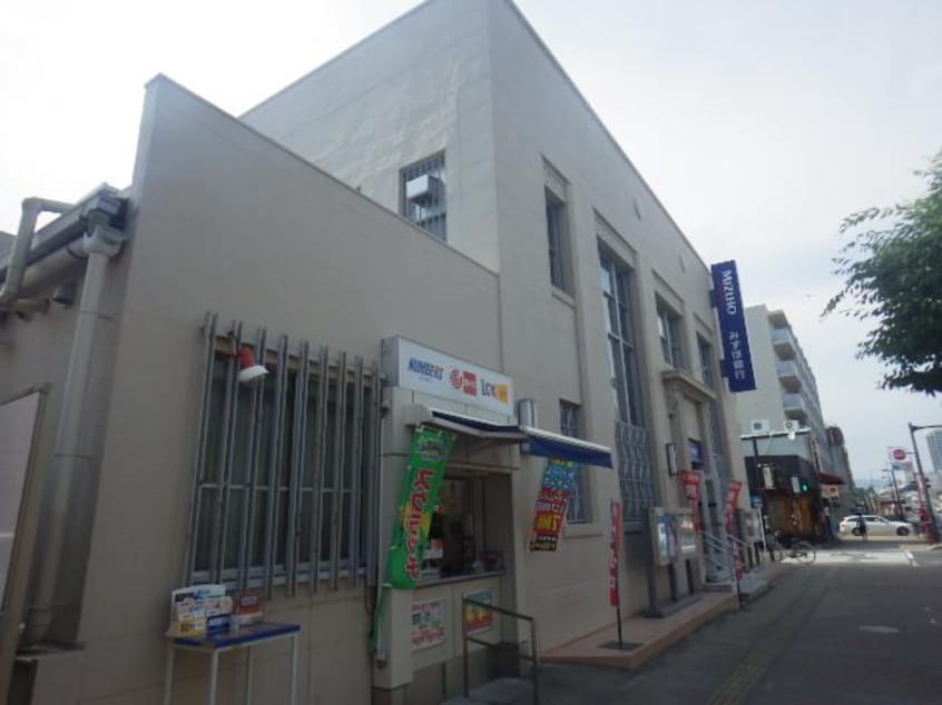 みずほ銀行清水支店(銀行)まで133m 静岡鉄道静岡清水線/新清水駅 徒歩1分 4階 築38年