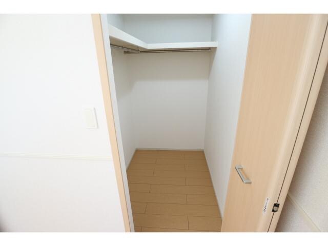 同物件同タイプ 静岡鉄道静岡清水線/新清水駅 バス20分白浜町下車:停歩10分 2階 築13年