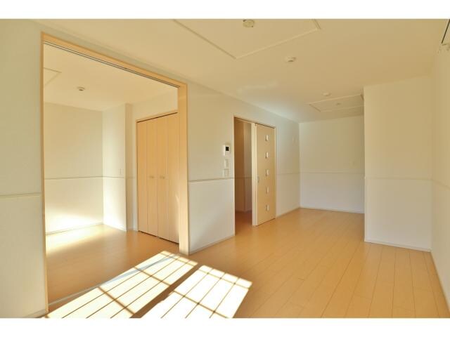 同物件同タイプ 静岡鉄道静岡清水線/新清水駅 バス20分白浜町下車:停歩10分 2階 築13年