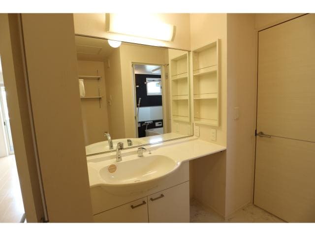  東海道本線/清水駅 バス10分梅が岡下車:停歩3分 2階 築13年