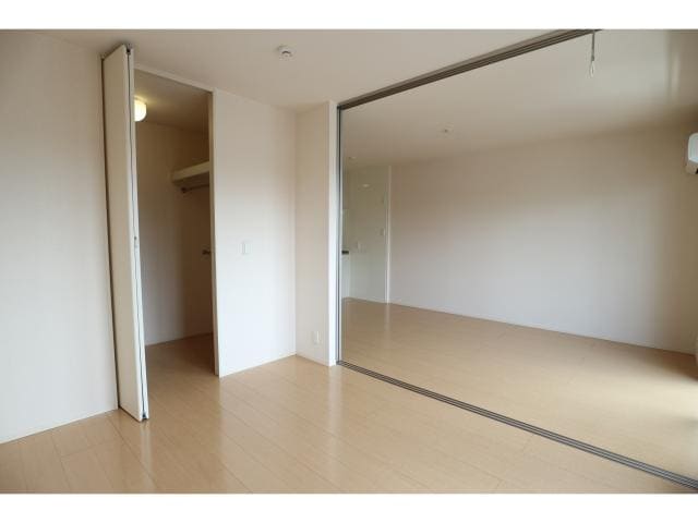  東海道本線/清水駅 バス10分梅が岡下車:停歩3分 2階 築13年