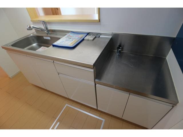  静岡鉄道静岡清水線/新清水駅 バス19分三保松原入口下車:停歩4分 1階 築13年