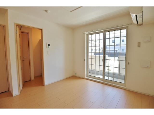  静岡鉄道静岡清水線/新清水駅 バス19分三保松原入口下車:停歩4分 1階 築13年