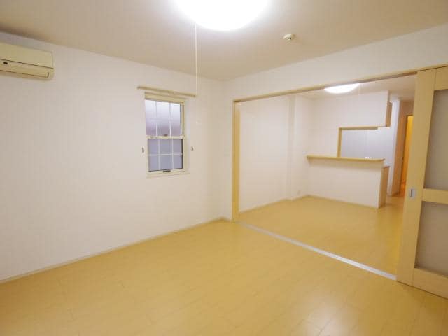  東海道本線/清水駅 バス13分飯田小学校入口下車:停歩9分 1階 築13年