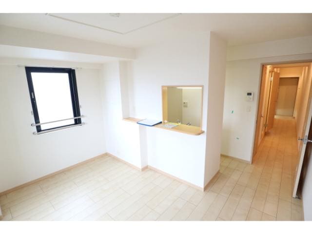 同物件同タイプ 東海道本線/清水駅 バス11分クミアイ化学前下車:停歩9分 1階 築13年