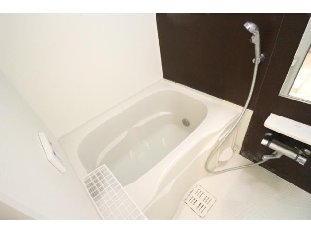 同物件同タイプ 東海道本線/清水駅 バス11分クミアイ化学前下車:停歩9分 1階 築13年