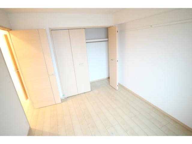 同物件同タイプ 東海道本線/清水駅 バス11分クミアイ化学前下車:停歩9分 1階 築13年