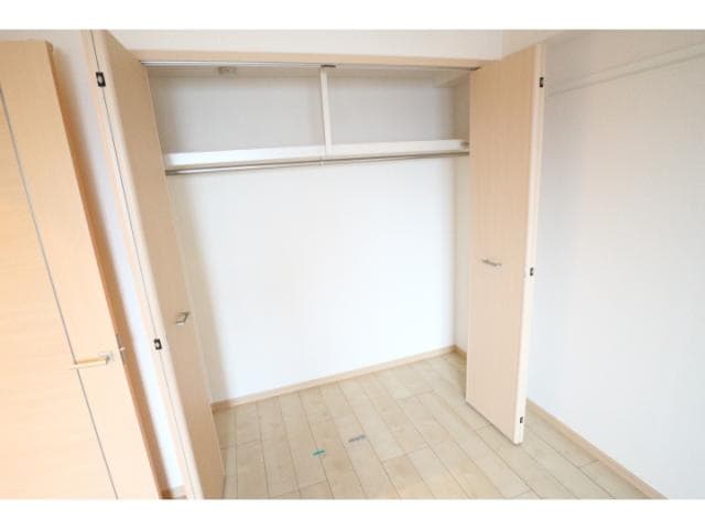 同物件同タイプ 東海道本線/清水駅 バス11分クミアイ化学前下車:停歩9分 1階 築13年