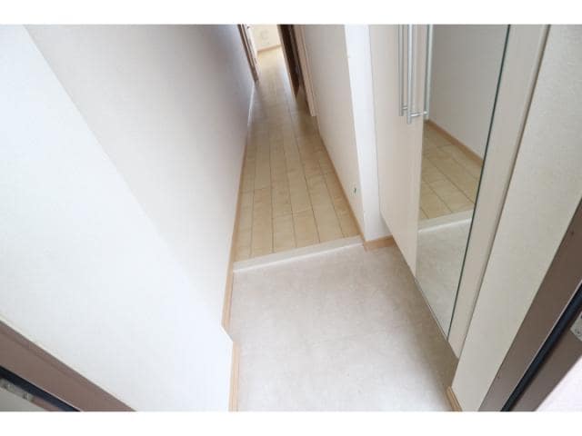 同物件同タイプ 東海道本線/清水駅 バス11分クミアイ化学前下車:停歩9分 1階 築13年