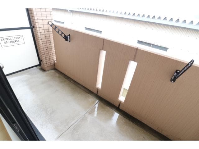 同物件同タイプ 東海道本線/清水駅 バス11分クミアイ化学前下車:停歩9分 1階 築13年