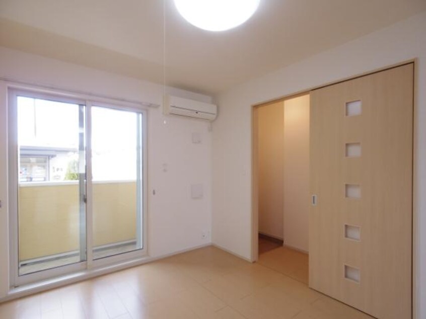 同物件同タイプ 静鉄バス（静岡市）/山原 徒歩6分 1階 築12年