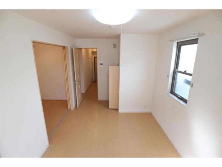  東海道本線/清水駅 バス13分栗田家具センター前下車:停歩12分 1階 築12年