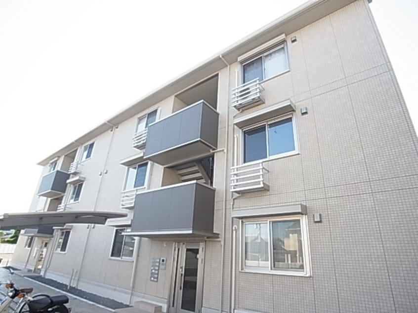  静岡鉄道静岡清水線/新清水駅 バス9分五分団前下車:停歩2分 3階 築12年