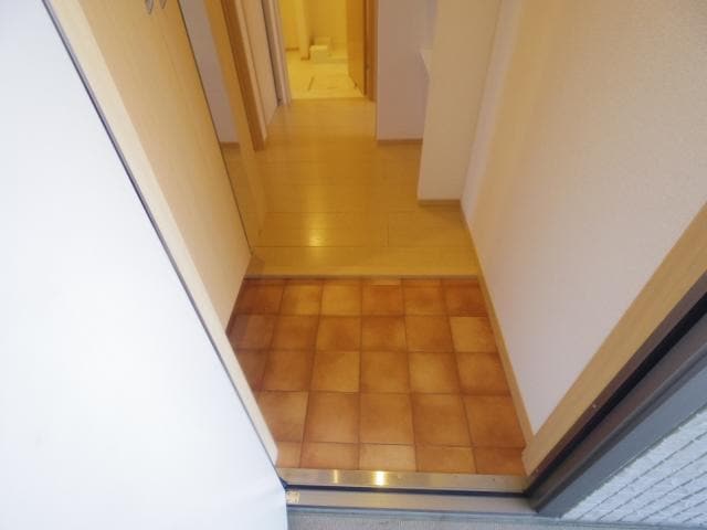  静岡鉄道静岡清水線/新清水駅 バス9分五分団前下車:停歩2分 3階 築12年