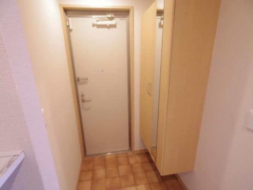  静岡鉄道静岡清水線/新清水駅 バス9分五分団前下車:停歩2分 3階 築12年