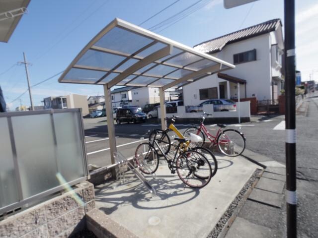  東海道本線/草薙駅 バス14分今泉下車:停歩6分 1階 築12年