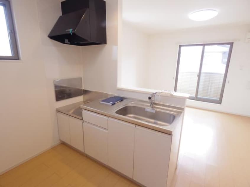  東海道本線/興津駅 バス11分JA興津支所前下車:停歩3分 2階 築12年