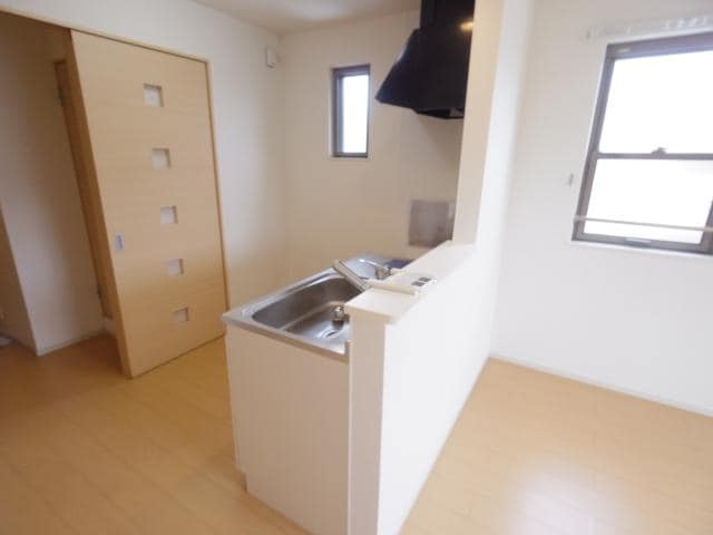  東海道本線/興津駅 バス11分JA興津支所前下車:停歩3分 2階 築12年