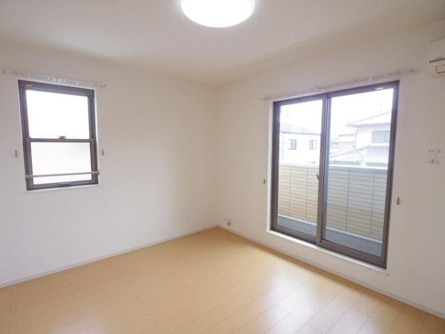  東海道本線/興津駅 バス11分JA興津支所前下車:停歩3分 2階 築12年