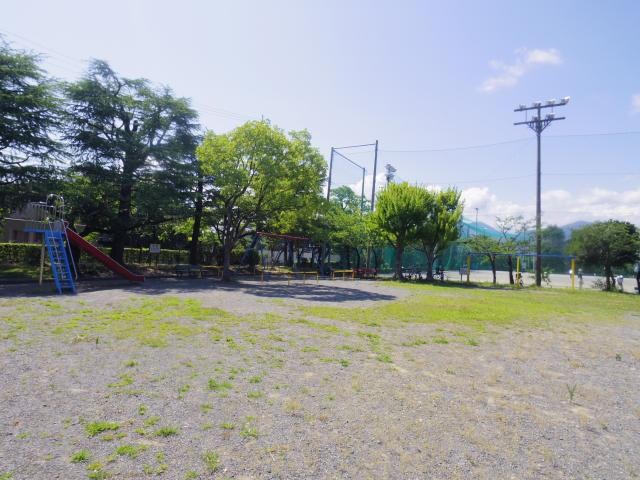 清水桜ヶ丘公園(公園)まで435m 静岡鉄道静岡清水線/桜橋駅 徒歩11分 1階 築36年