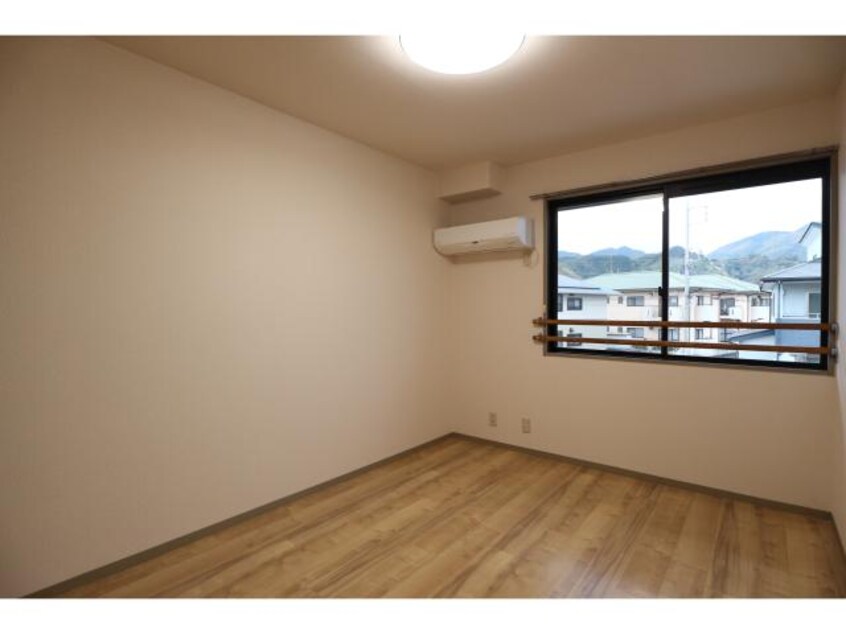  東海道本線/清水駅 バス16分JA高部支所下車:停歩10分 2階 築28年