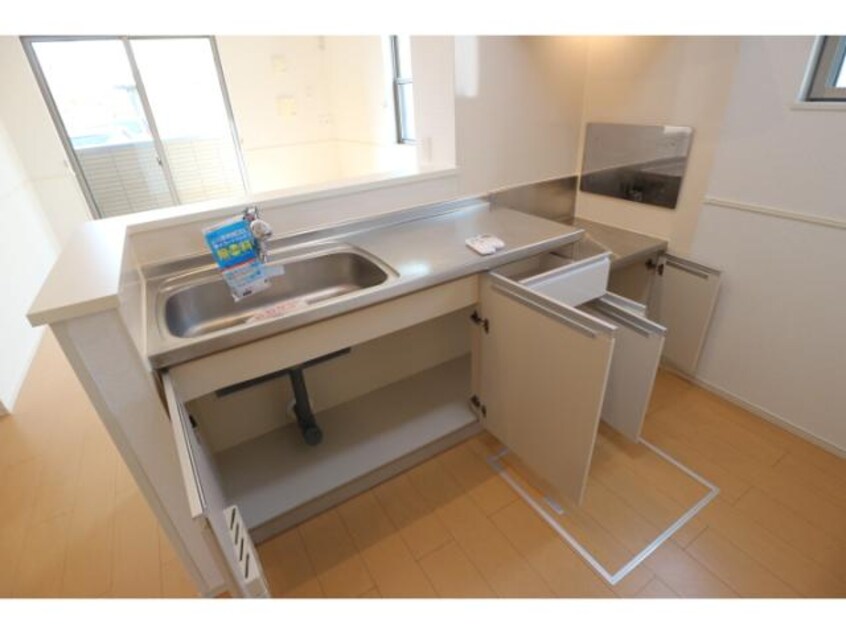  東海道本線/清水駅 バス18分白浜町下車:停歩5分 1階 築11年